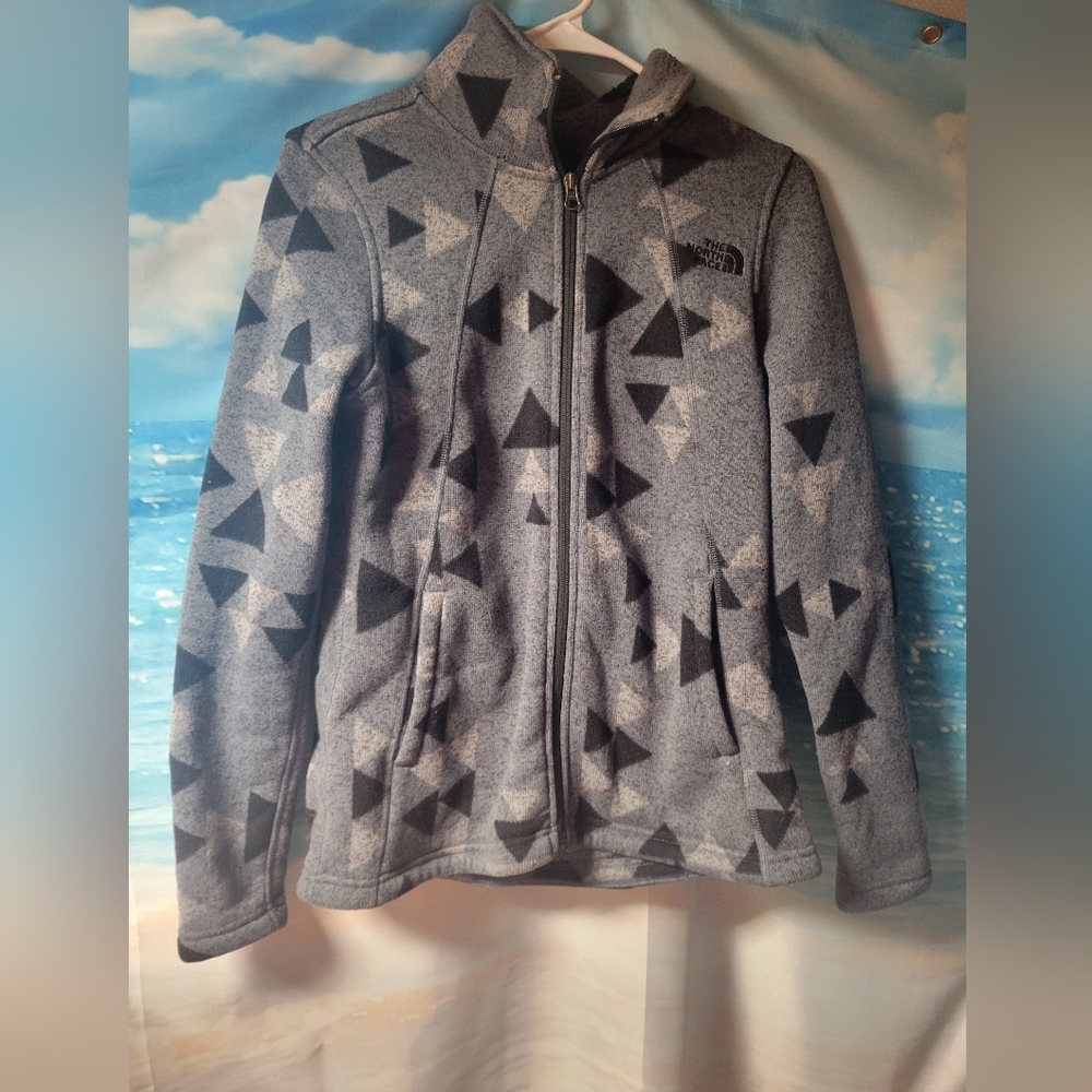 The North‎ Face Women's Size Small Fleece Gray Full Zip Jacket Aztec Pattern
